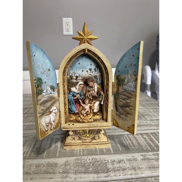 Josephs Studio Nativity Scene Arch with Doors Foldable Star Topper - Picture 2 of 10